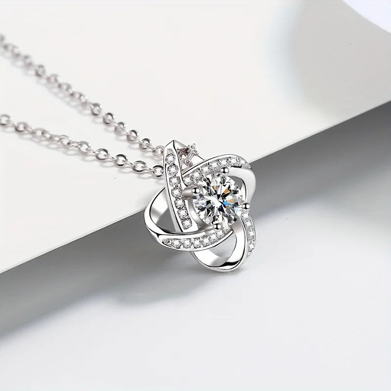 Heartfelt Knot Necklace for My Bonus Daughter