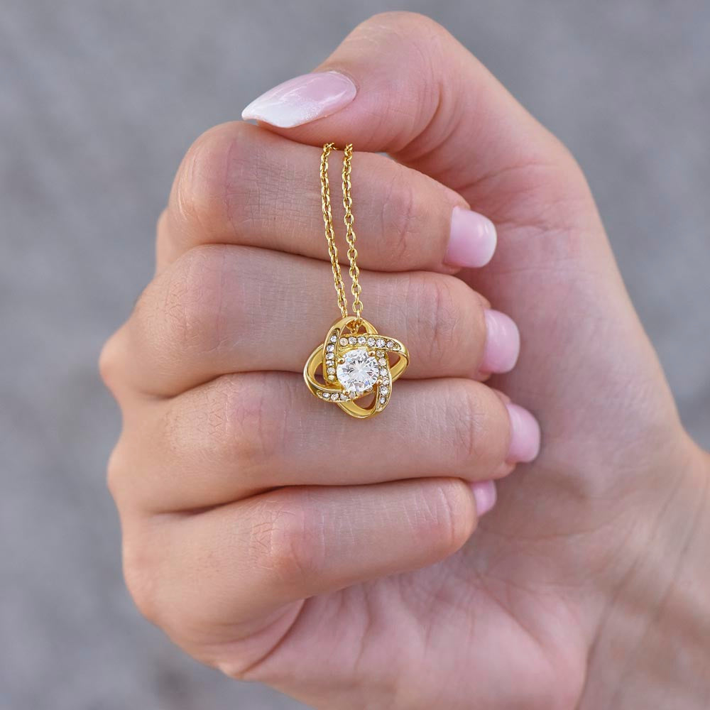 Heartfelt Gold Necklace for Mom