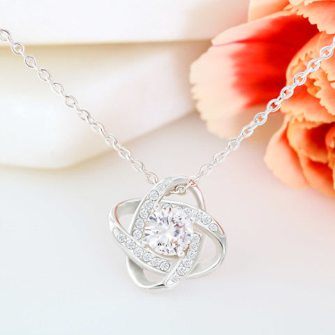 Heartfelt Gold Necklace for Mom