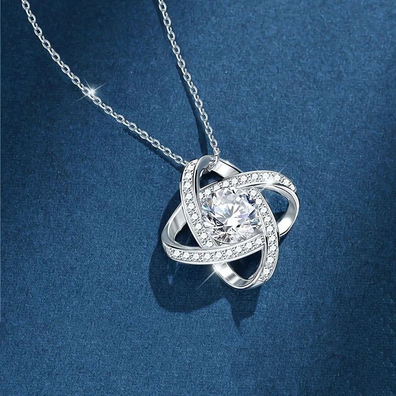 Heartfelt Knot Necklace for My Bonus Daughter